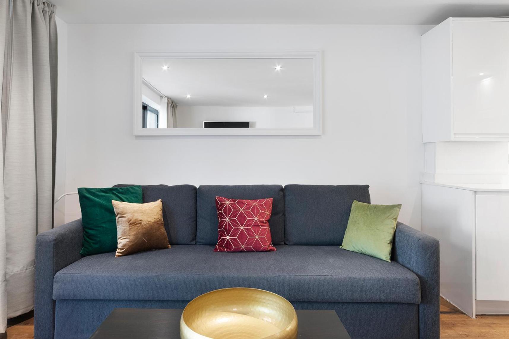 Hermitage Road Apartment By Morethanstays ลอนดอน ภายนอก รูปภาพ